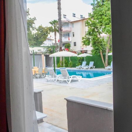 Hillside Apart Hotel Экстерьер фото