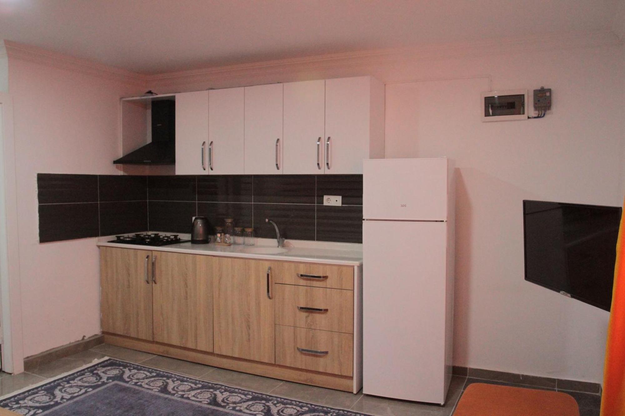 Hillside Apart Hotel Экстерьер фото